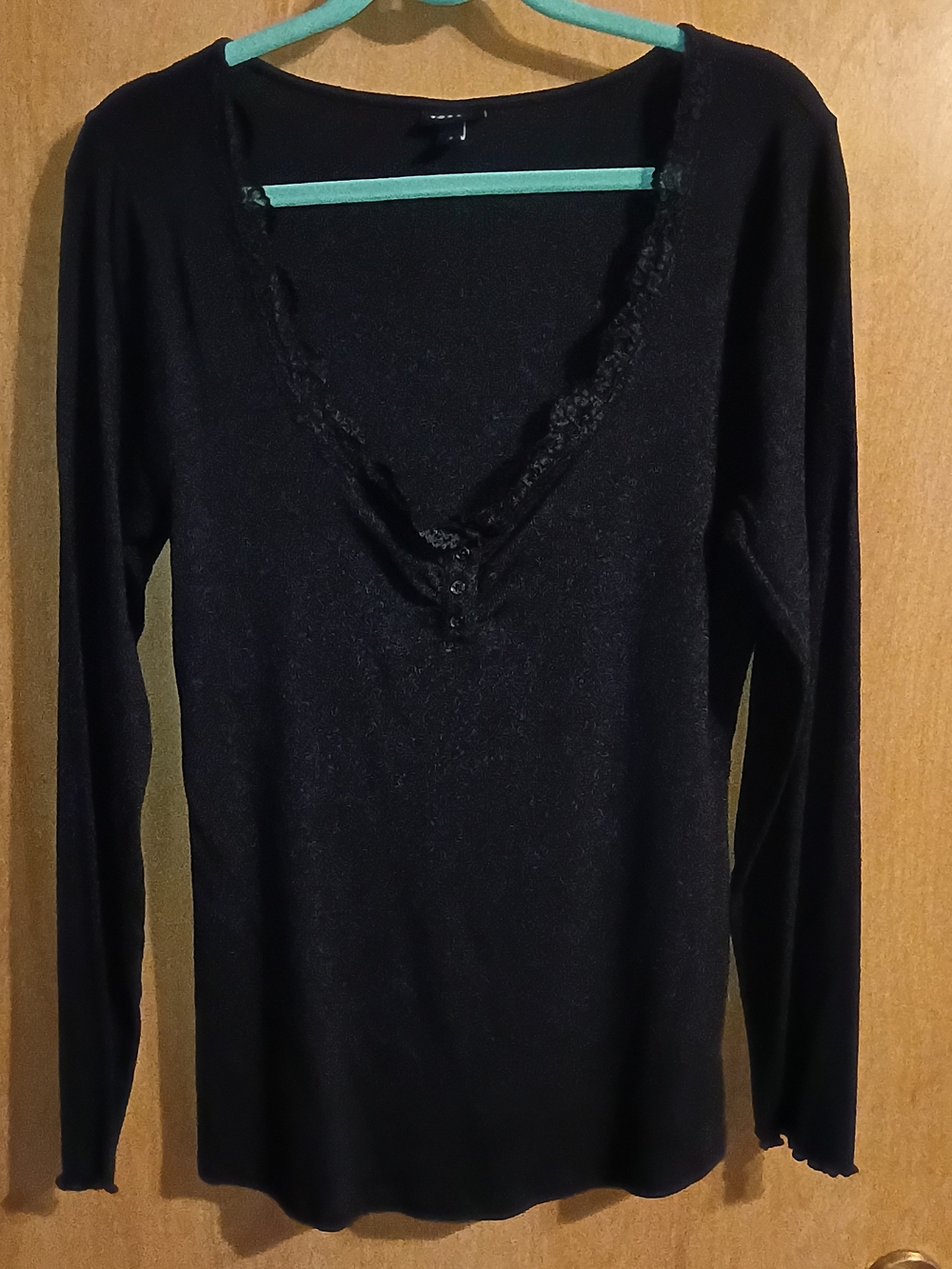 TORRID Black Lace-Trim Long Sleeve V-Neck Top XL (Torrid 1)